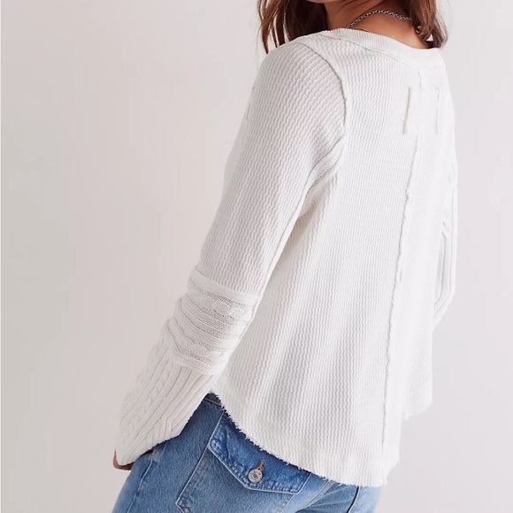 NWT Free People We The Free Swinging Cable Cuff Long Sleeve in Ivory Combo Large - Picture 3 of 9